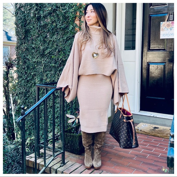 From Paris Fabulous 2 Piece Sweater Knit Tank Dress and loose fit sweater set - Picture 2 of 8